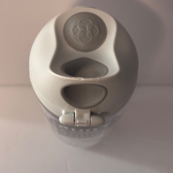 Tervis 20 oz Cup Flip Top Official Licensed Product Built Ford Tough - Picture 6 of 7